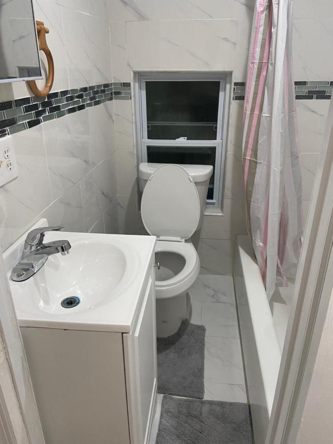 نيو يورك A Nice Room In Queens المظهر الخارجي الصورة